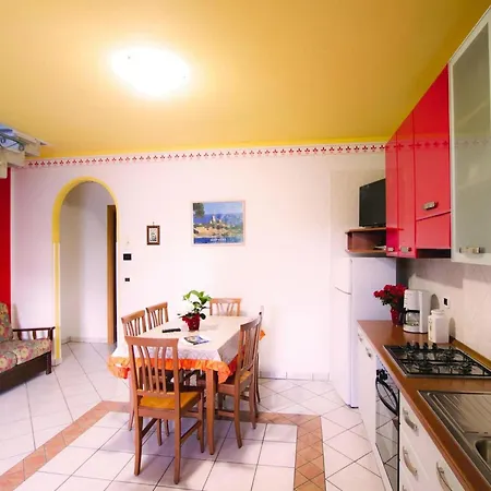 In Ascea With Garden Apartment Castellammare di Velia