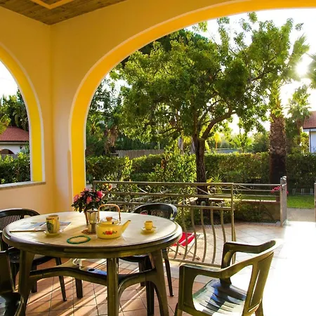 Apartment In Ascea With Garden Castellammare di Velia